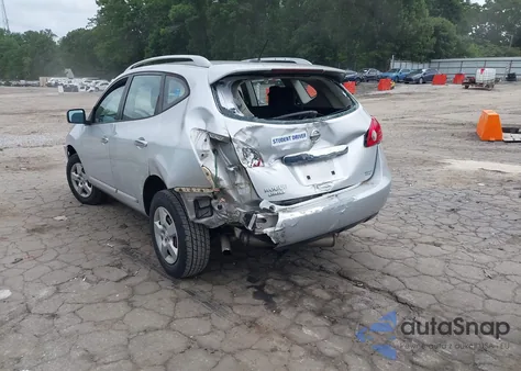 2015 Nissan Rogue Select S z USA, uszkodzony, nr VIN JN8AS5MT2FW665542